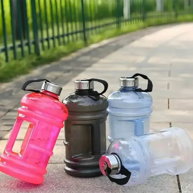 Športová fľaša na vodu 2,2L