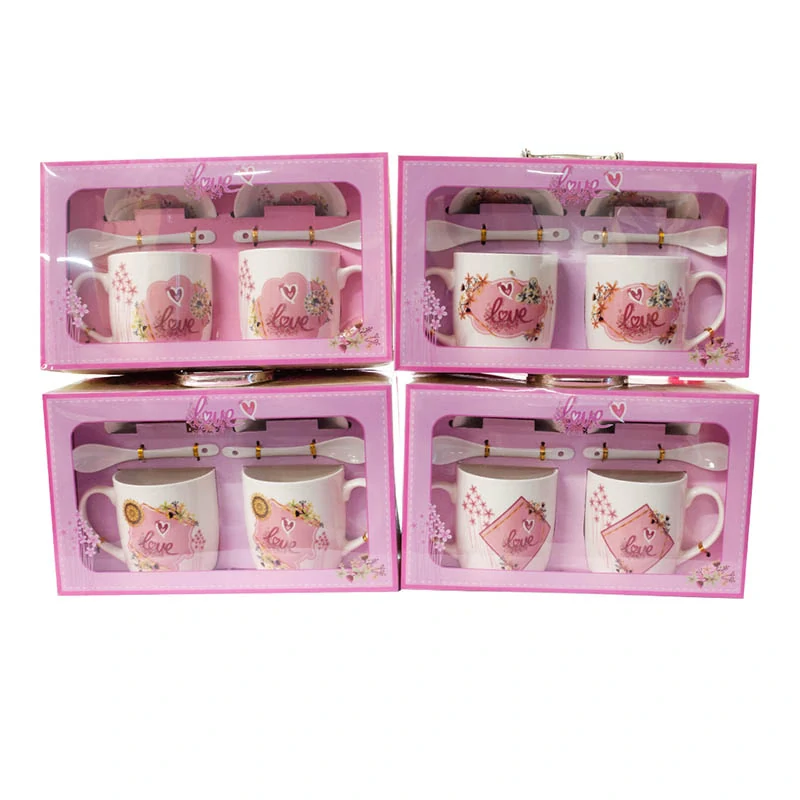 Sada hrnčekov Love v darčekovom kufríku: 300ml