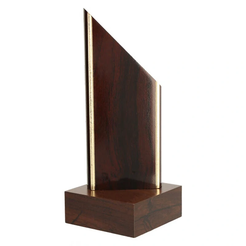 Drevená trofej s vlastným textom 17cm