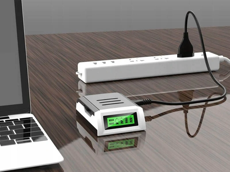 Rýchlonabíjačka na batérie AA/AAA