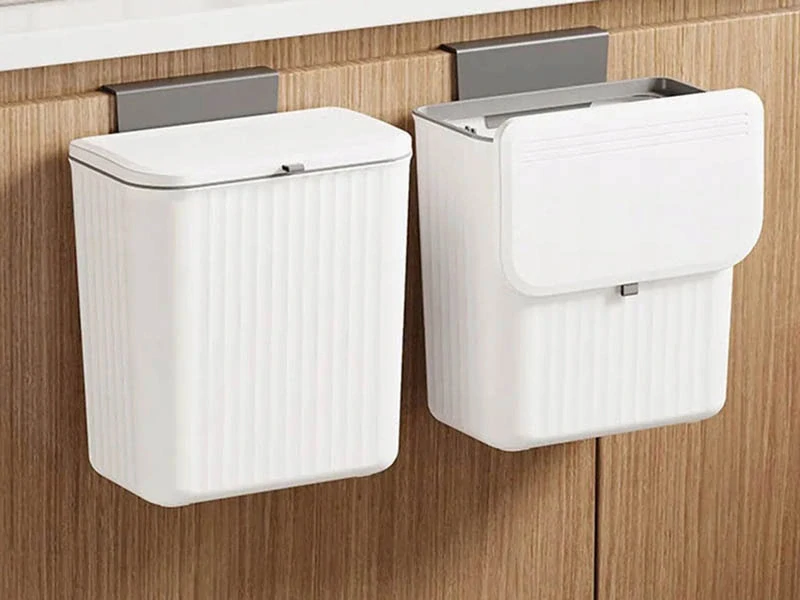 Odpadkový kôš na dvierka skrinky 9L