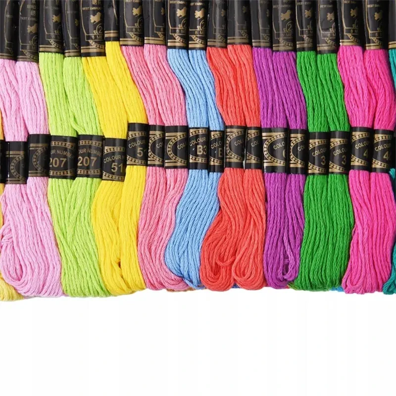 Vyšívacie nite mulina – sada 50 kusov