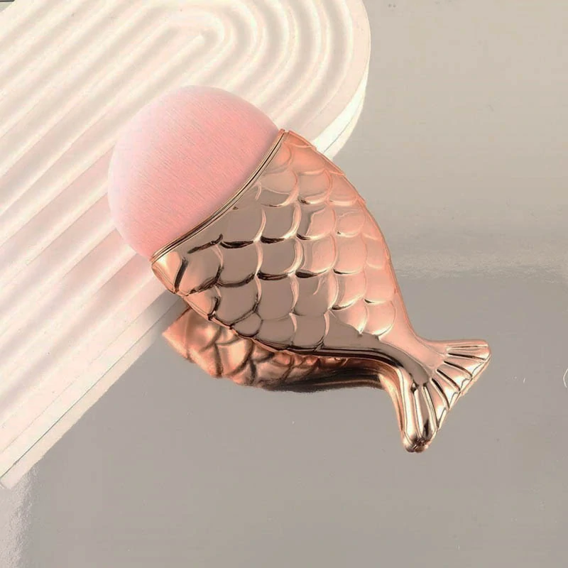 Kozmetický štetec Rybka na líčenie