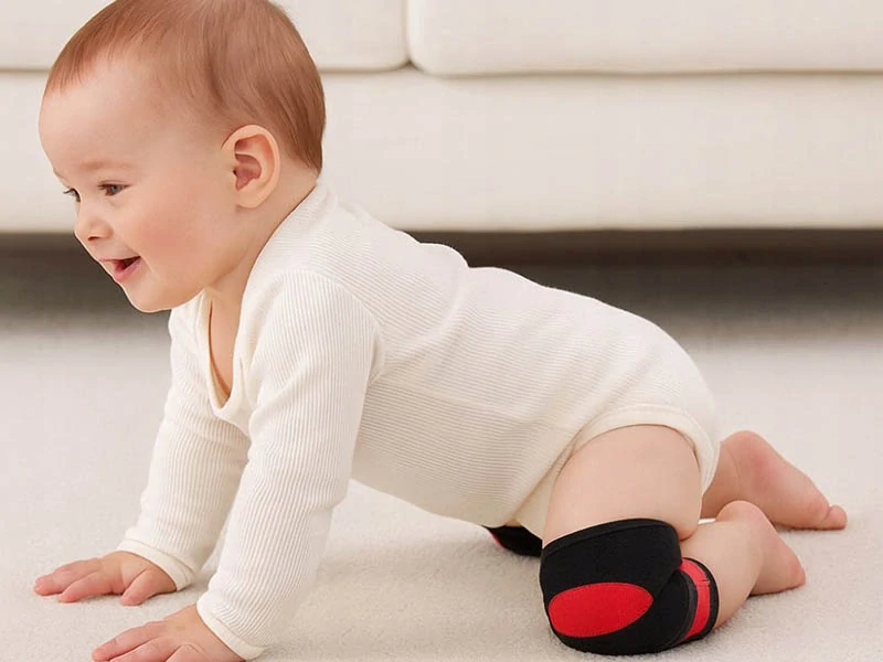 Elastické chrániče kolien pre bábätká na lozenie