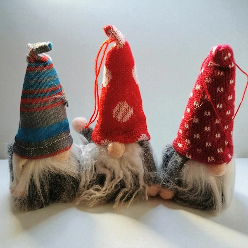 Vianoční škriatkovia na stromček - 12 cm