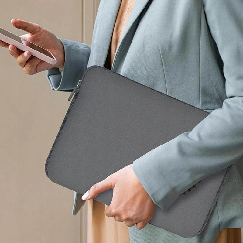 Neoprénové puzdro na notebook 14–15,6" čierne