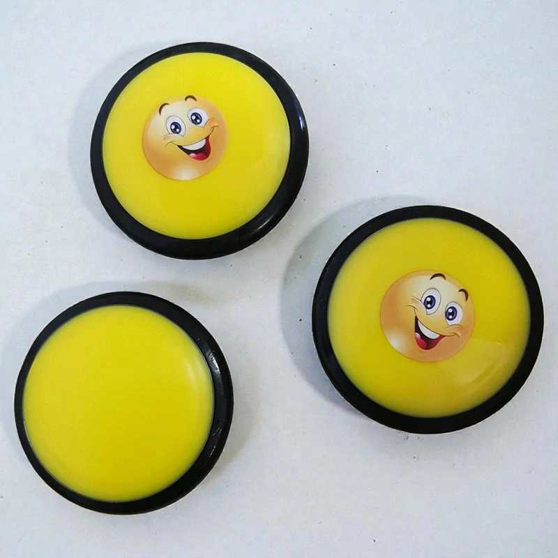 Plávajúci disk na hádzanie po vode Smile - priemer 7,5 cm