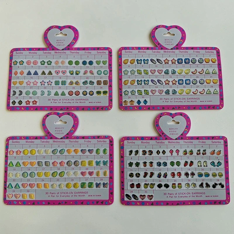 Nálepky na uši pre deti 60 ks (30 párov) na blistri 17 × 14 cm, priemer 6 – 7 mm, farebný mix