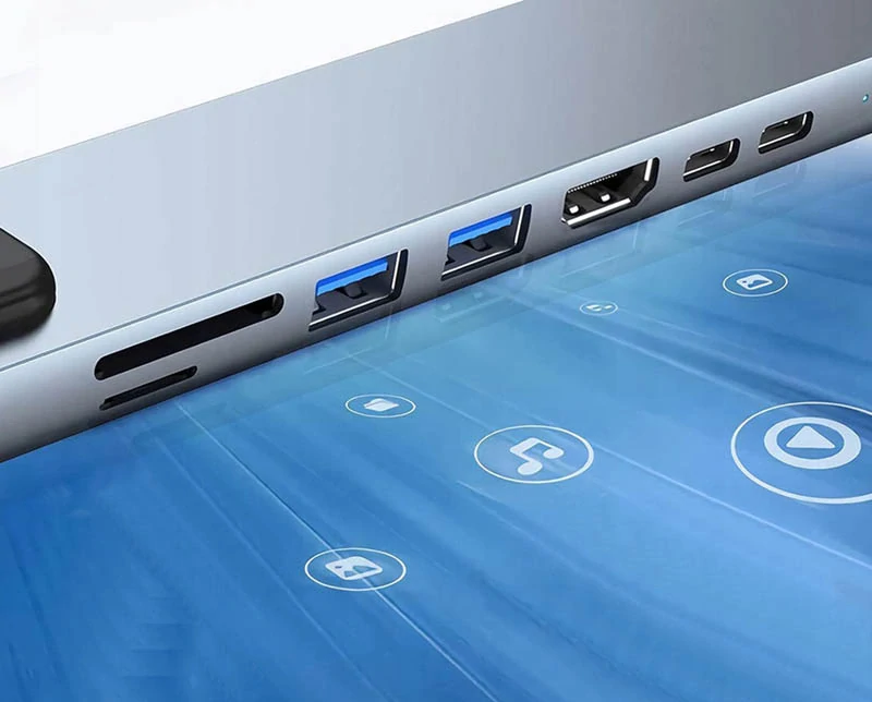 USB-C hub 8 v 1 s HDMI, RJ45 a čítačkou kariet