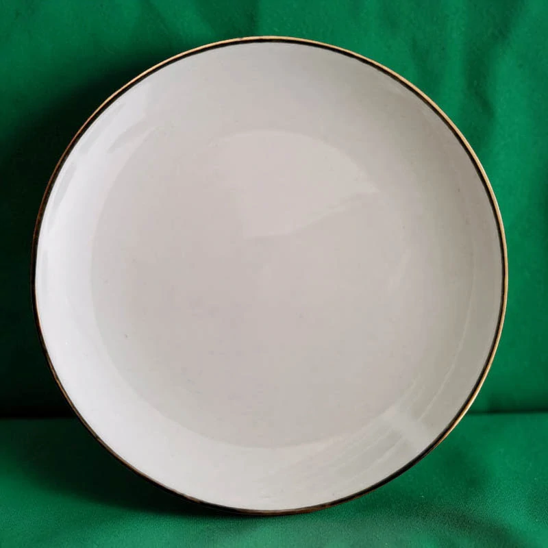 Reutterr Porzelan - Porcelánový tanierik so zlatou linkou 10 cm