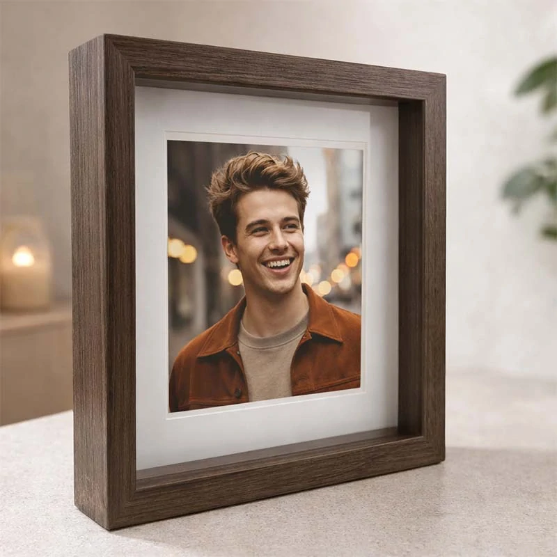 Rám na fotografiu 20 × 25 cm tmavohnedý