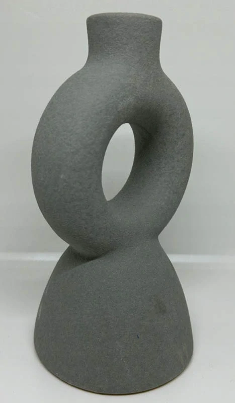 Porcelánový svietnik 17 cm sivý