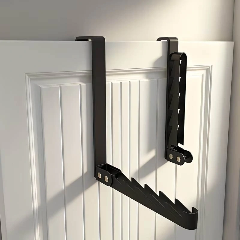Skladací vešiak na dvere s háčikmi