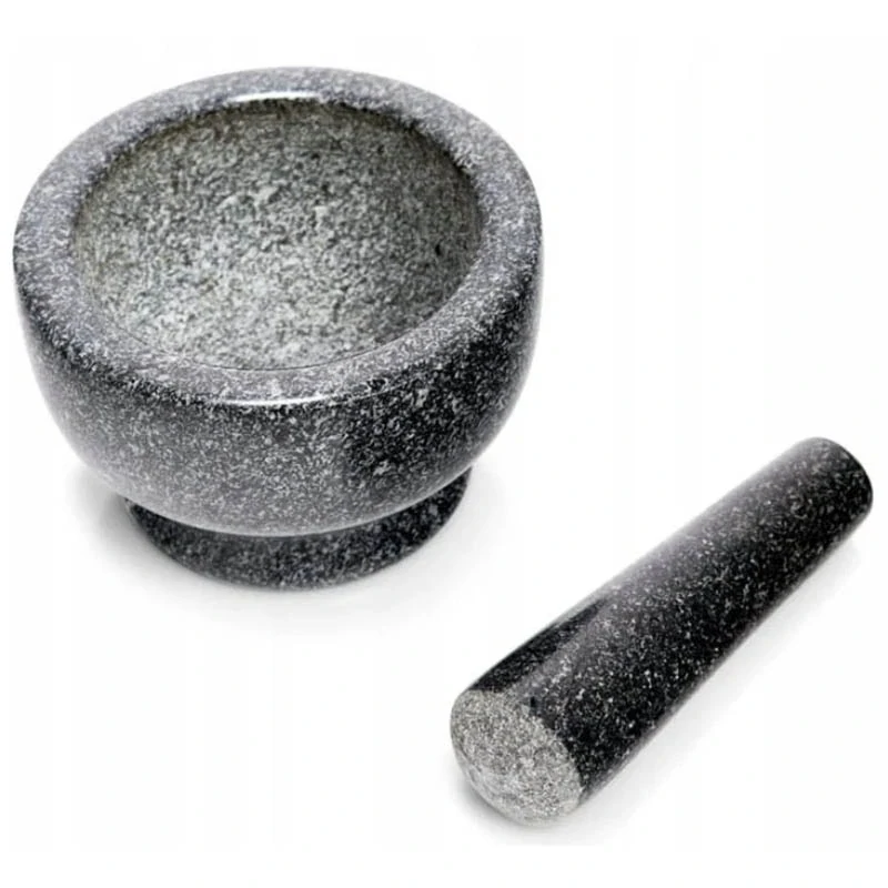 Kamenný mažiar s tĺčikom