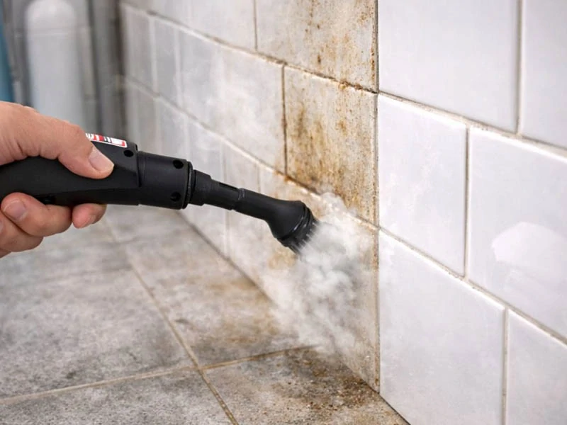 Parný čistič 2500 W s príslušenstvom