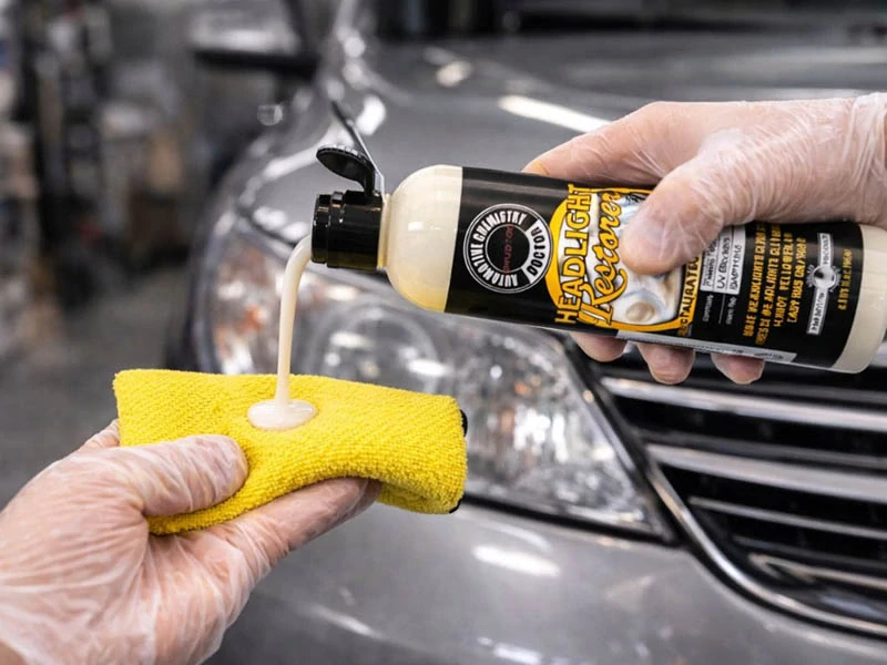 Sada na renováciu svetlometov auta