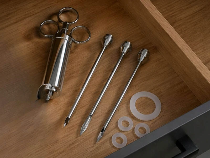 Injekčná striekačka na mäso 60 ml s ihlami