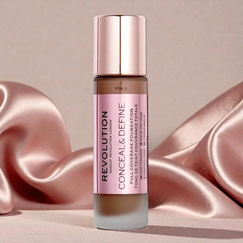 Makeup Revolution Conceal & Define Foundation F16.5