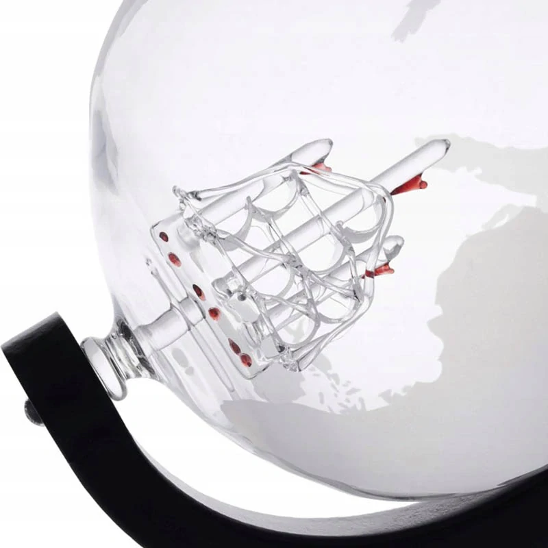 Karafa Globe 1000 ml so 4 pohármi na whisky