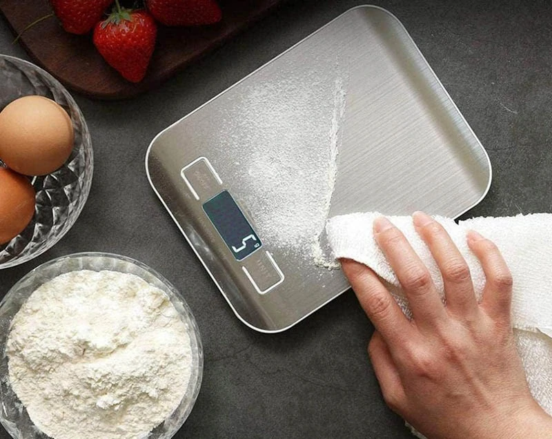 Elektronická kuchynská váha do 5 kg / 1 g s LCD displejom