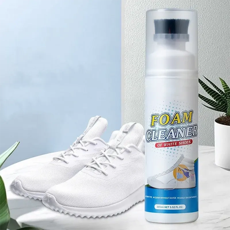 Čistiaca pena na bielu obuv so zabudovanou kefkou 100 ml
