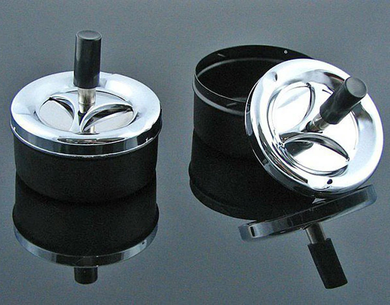 Otočný kovový popolník uzatvárateľný čierny 8 cm