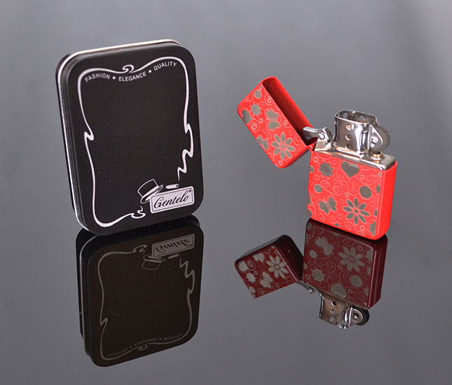 Zapaľovač benzínový Gentelo Hearts & Flowers