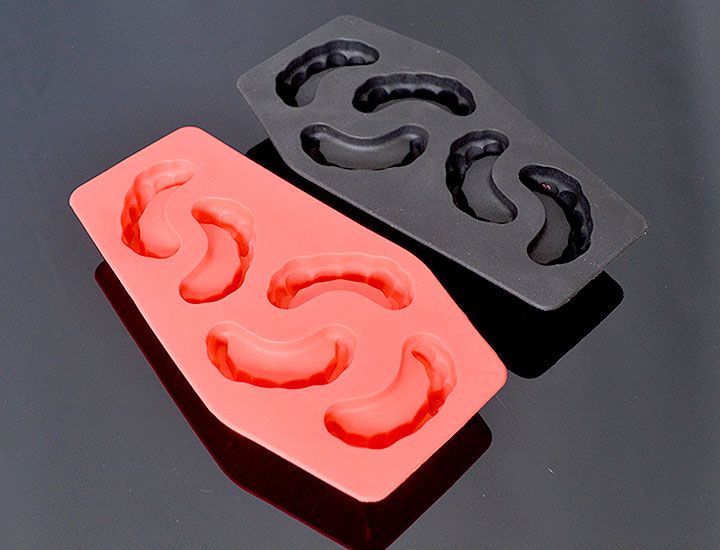 Silikónová forma na ľad - ZUBY