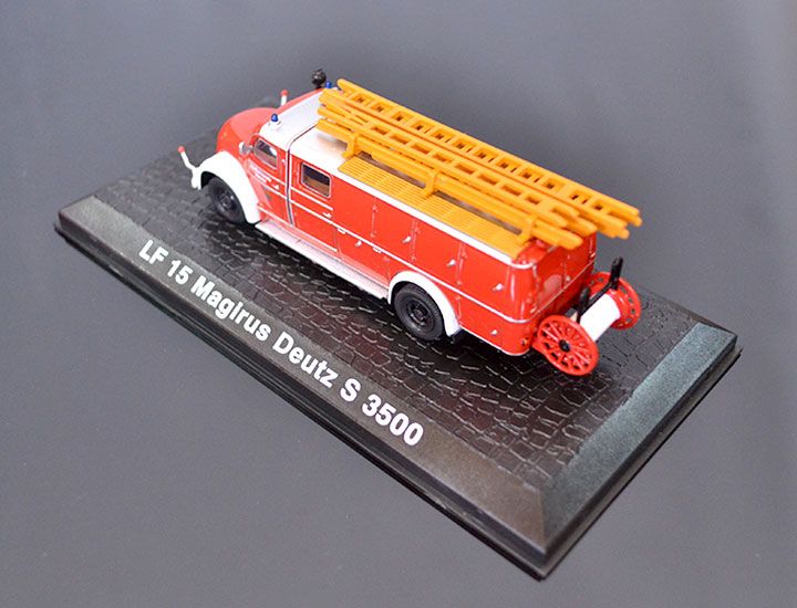 DeAgostini Model veterán Magirus Deutz S-3500 1:72