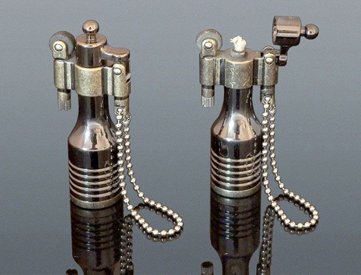 Benzínový zapaľovač Bottle