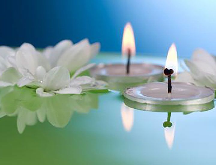 Plávajúce sviečky strieborné 12ks