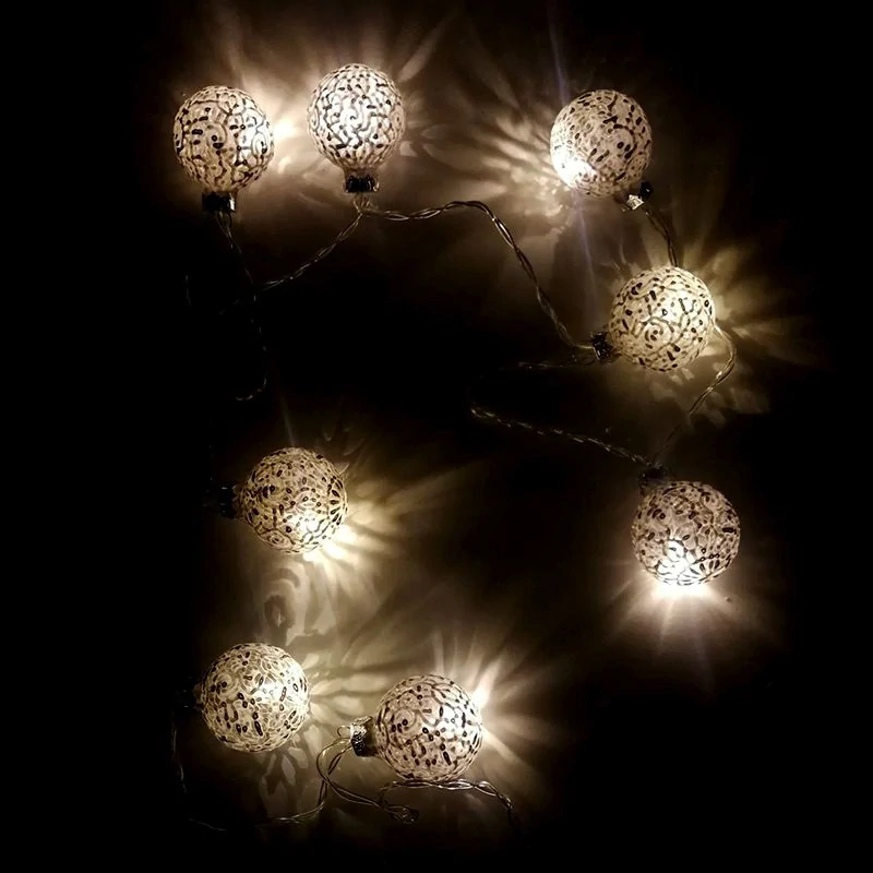 Dekoratívne LED gule girlanda 1,5m