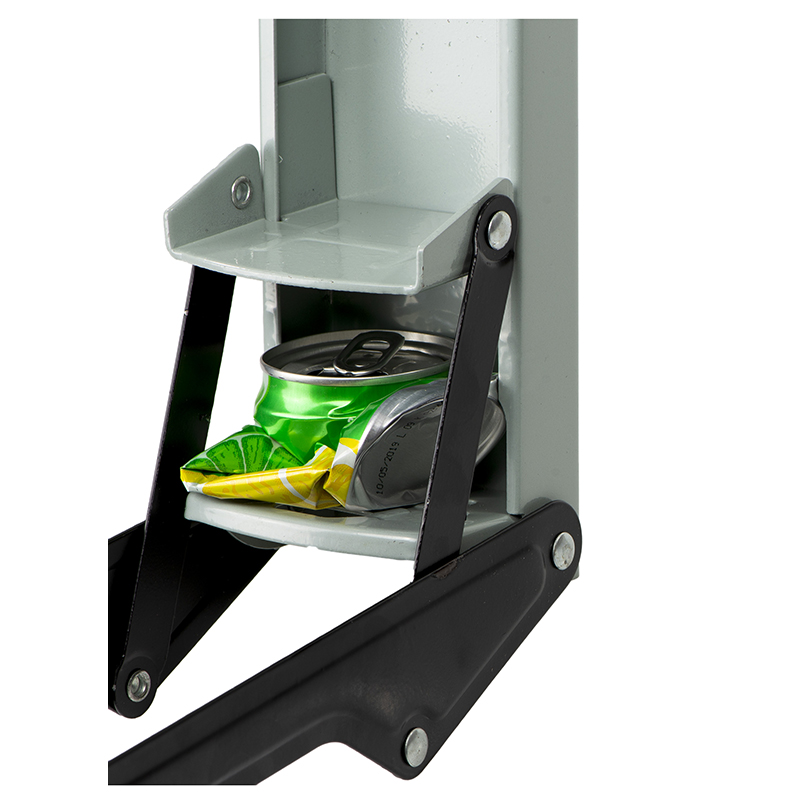 Drvič kovových plechoviek s otváračom