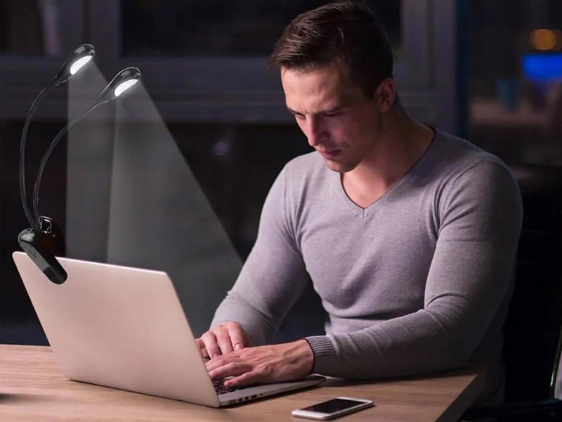 Dvojitá kancelárska lampa s klipom