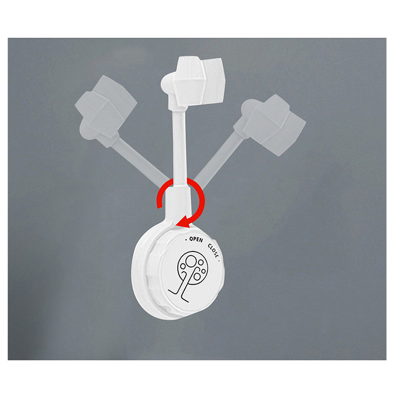 Kúpelňový držiak na sprchu s uzáverou