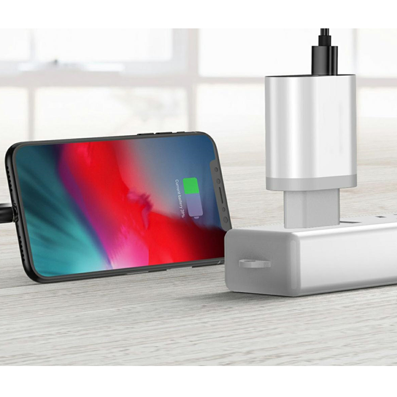 Sieťová nabíjačka USB 3x 