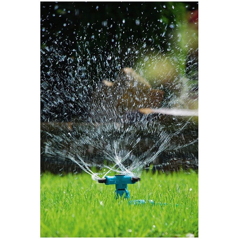 Trojramenný záhradný rozprašovač pre deti