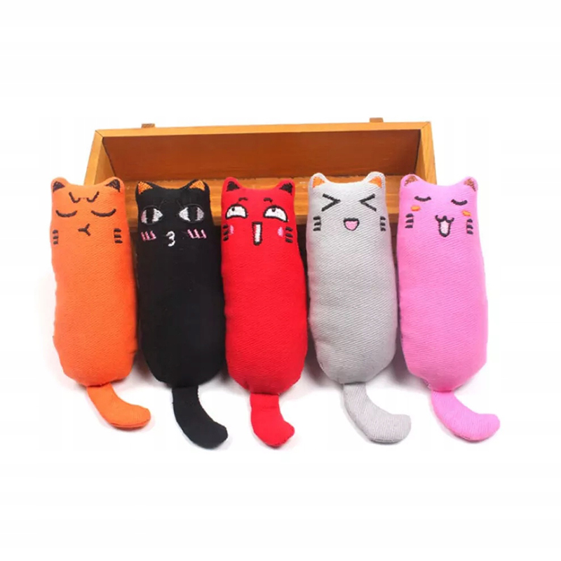 Hračka pre mačku - Plyšové mačiatko