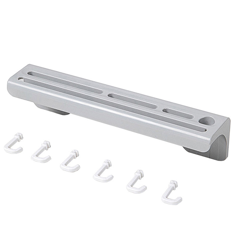 Nástenný stojan na nože a iné náčinie