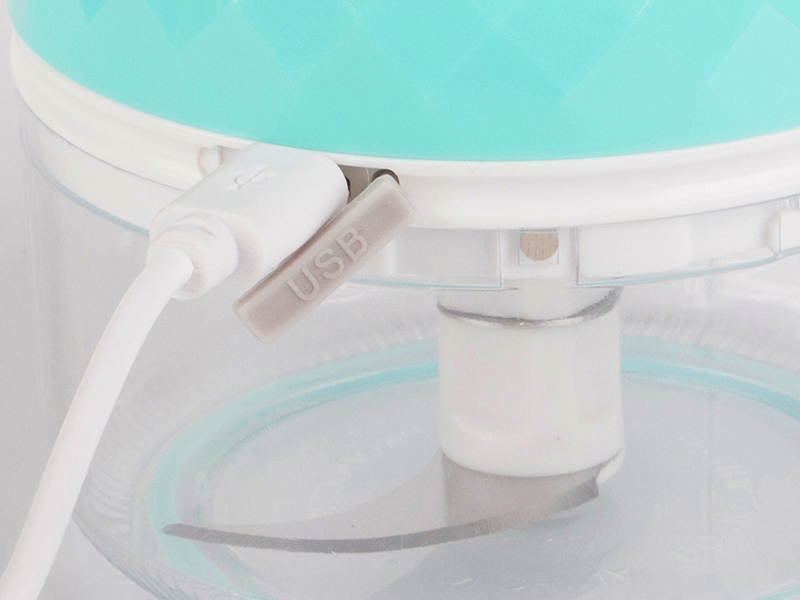 Sekáč na cesnak a zeleninu USB