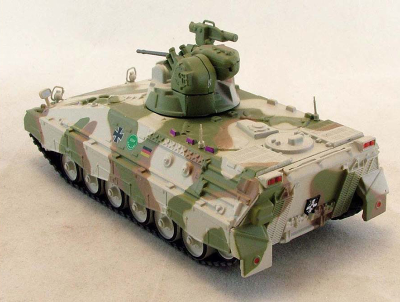 Model tanku Marder 1A5 1:74