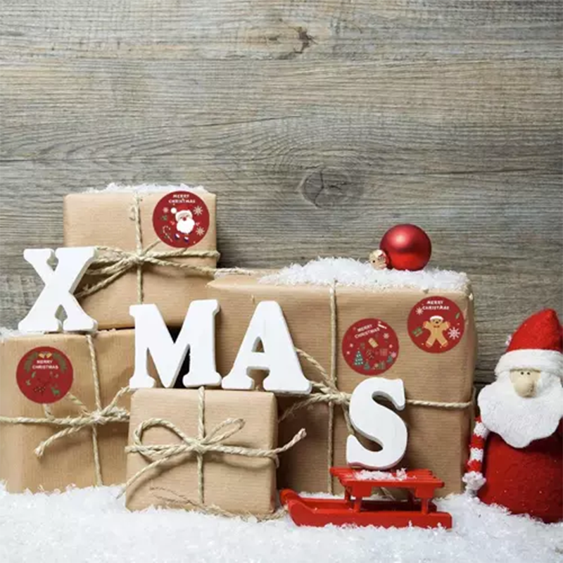 Vianočné nálepky na rolke 500ks