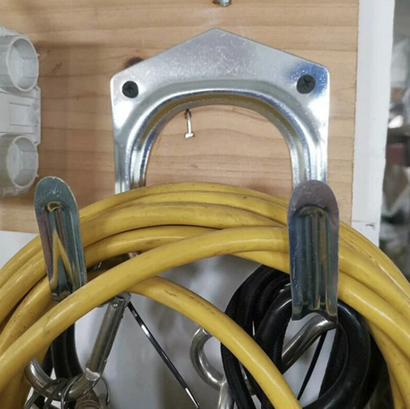 Vešiaky na náradie 20 ks kovové