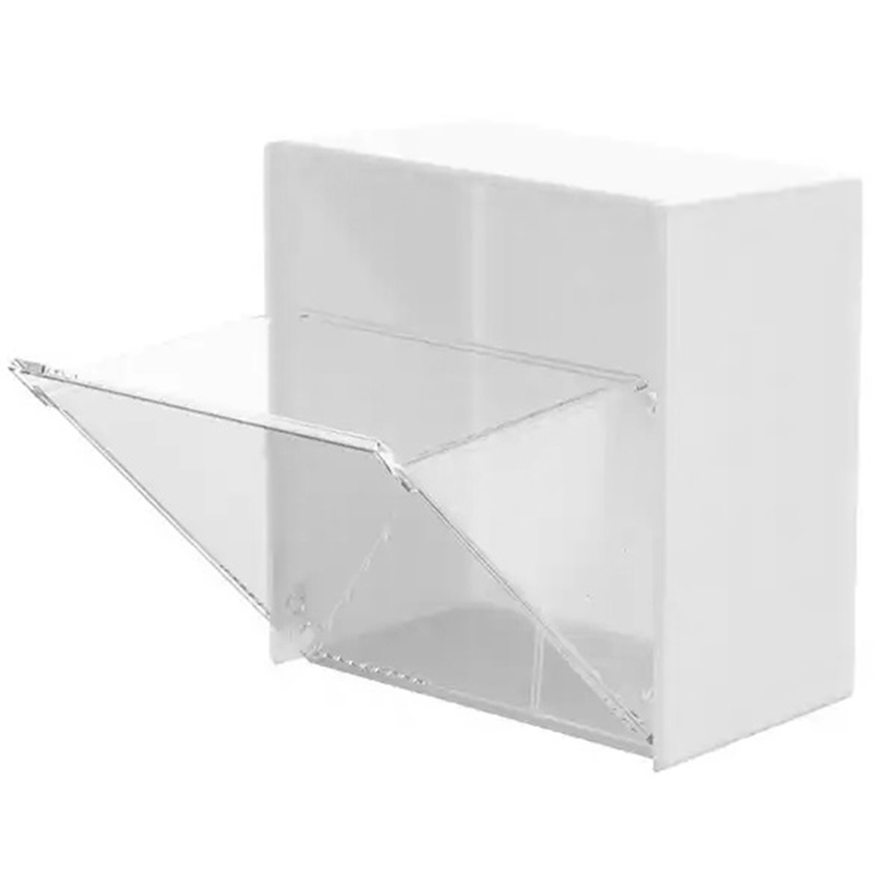 Nástenný zásobník na kozmetiku a iné drobnosti 8x8x4cm