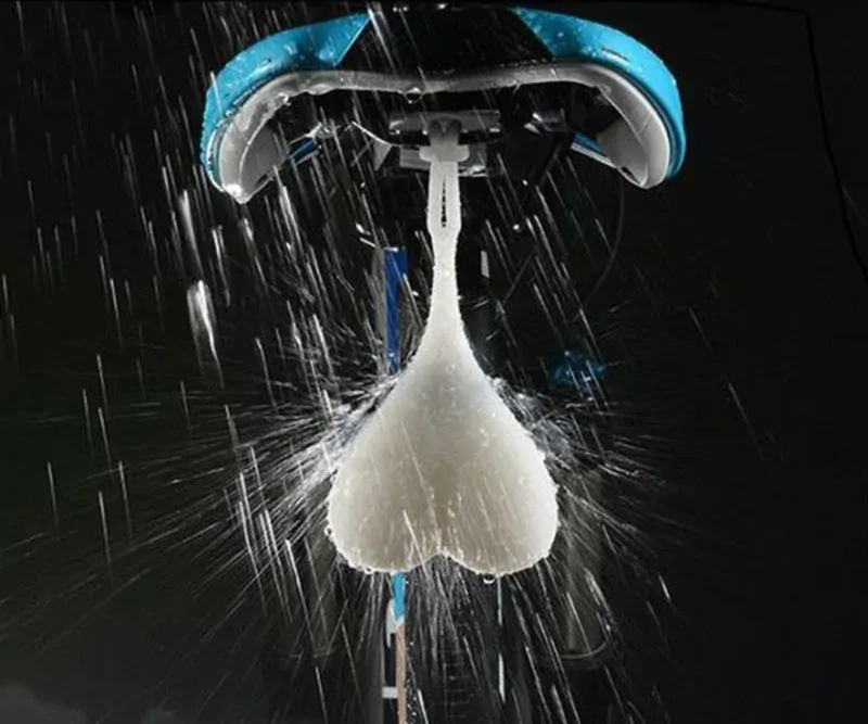 Zadné svetlo na bicykel vtipné