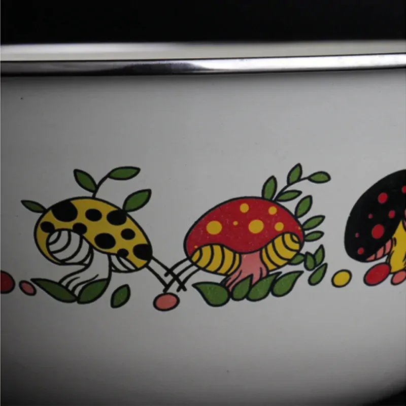 Smaltovaná miska 16 cm