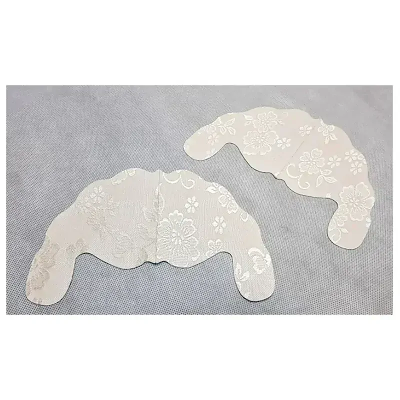 Samolepiace push-up náplasti na prsia
