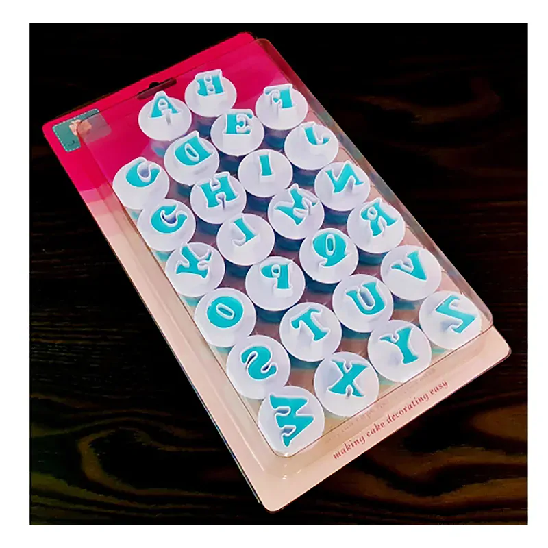 Vykrajovačky na fondán a cesto – abeceda veľké písmená s piestom 26 ks
