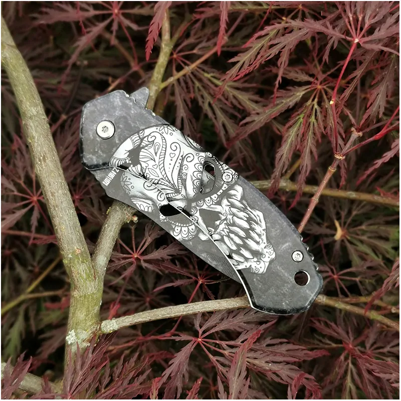 Vreckový nôž White Skull 21/9cm