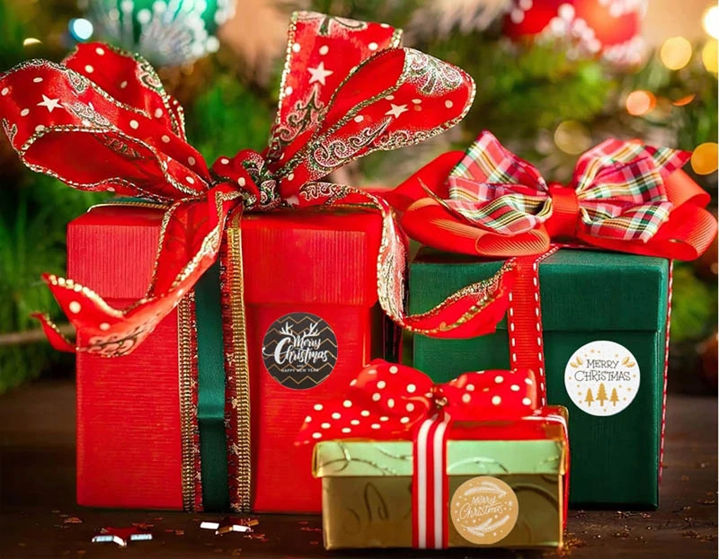 Vianočné nálepky na rolke 500ks